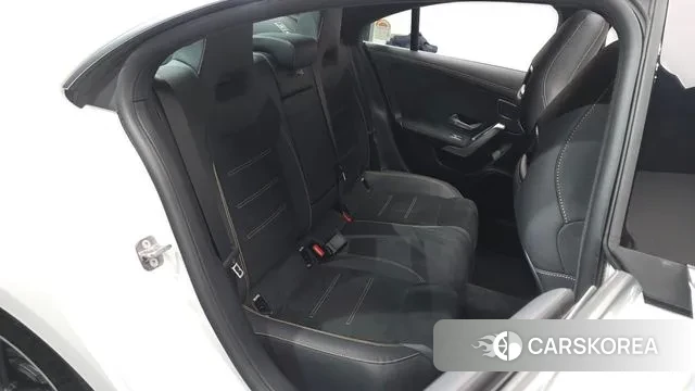 Mercedes-Benz CLA-Class C118 2025 Белый из Кореи, фото 2