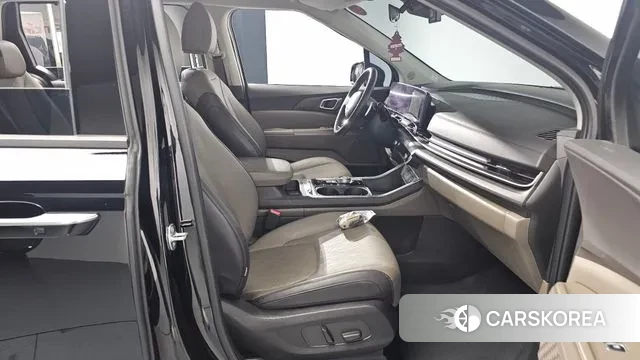 Kia The New Carnival 4th Generation 2024 Черный из Кореи, фото 2