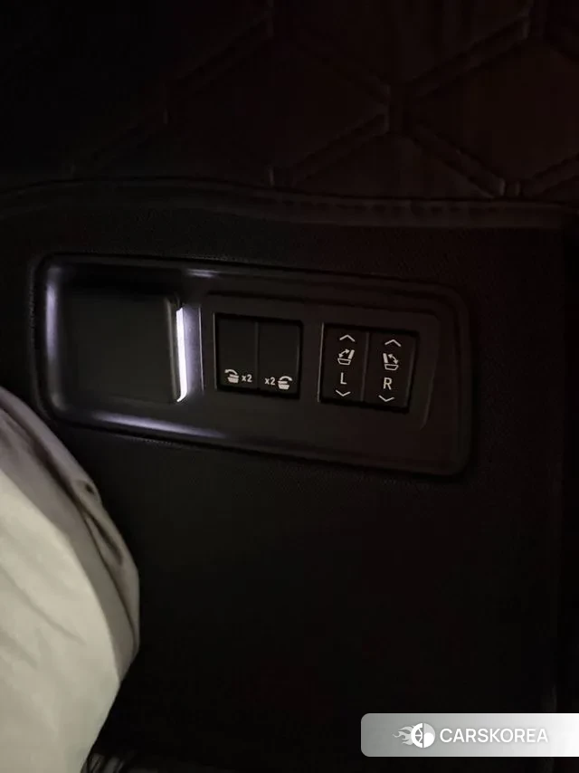 Cadillac Escalade 5th Generation 2023 Черный из Кореи, фото 2