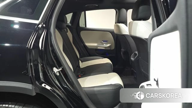Mercedes-Benz GLA - Class H247 2020 Черный из Кореи, фото 2