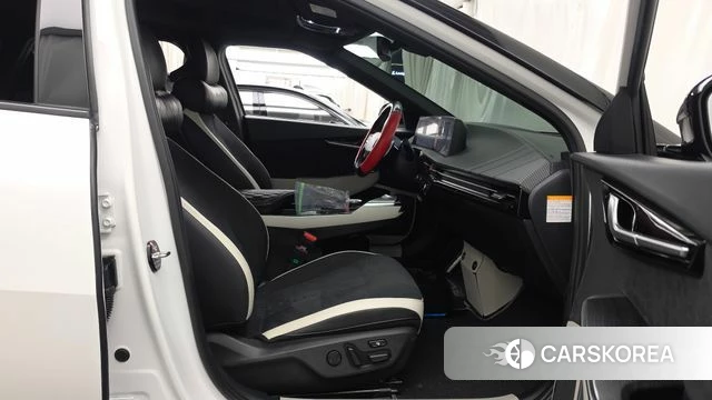 Kia EV6 2023 Белый из Кореи, фото 2