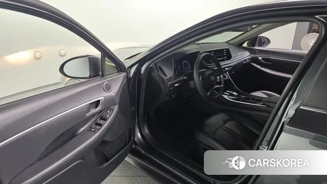 Hyundai Sonata (DN8) 2021 Серый из Кореи, фото 2