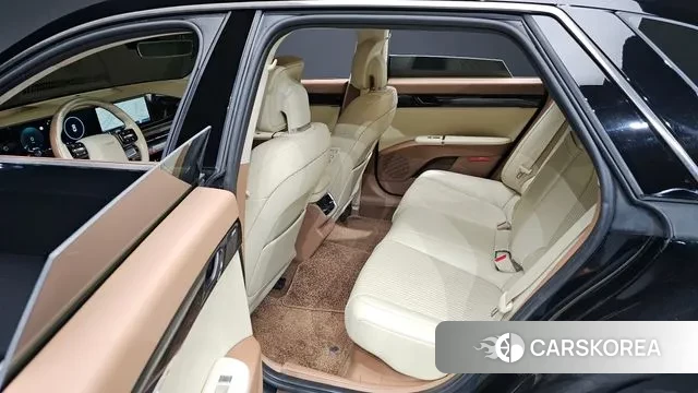 Hyundai Grandeur Hybrid (GN7) 2023 Черный из Кореи, фото 2