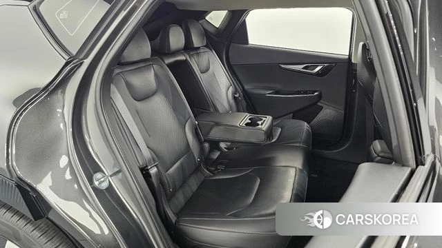 Kia EV6 2023 Серый из Кореи, фото 2