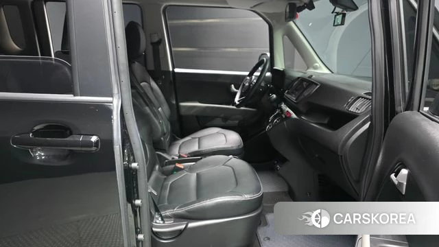 Kia The New Kia Ray 2022 Черный из Кореи, фото 2