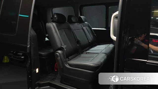 Hyundai Staria 2023 Черный из Кореи, фото 2