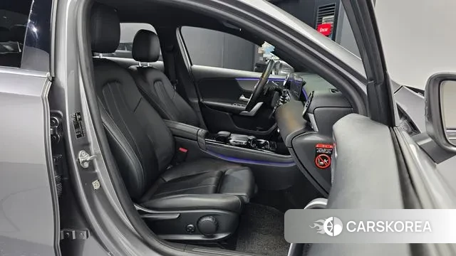 Mercedes-Benz A-Class W177 2021 Серый из Кореи, фото 2