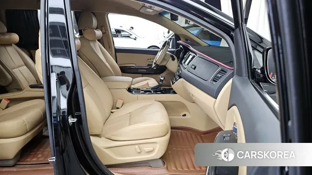 Kia The New Carnival 2020 Черный из Кореи, фото 2