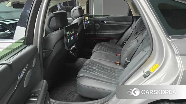 Genesis G80 (RG3) 2025 Серебристо-серый из Кореи, фото 2