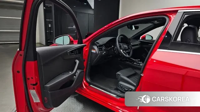 Audi A4 (B9) 2023 Красный из Кореи, фото 2