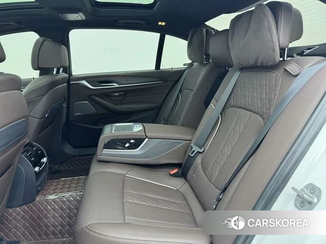 BMW 5 series id 3908643 из Китая 2