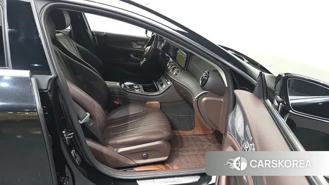 Mercedes-Benz CLS-Class C257 2019 Черный из Кореи, фото 2