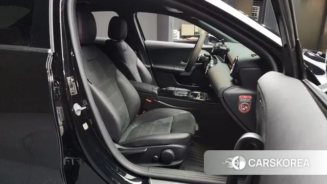 Mercedes-Benz A-Class W177 2020 Черный из Кореи, фото 2