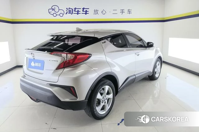 Toyota C-HR 2020 Темно-серый из Китая, фото 2