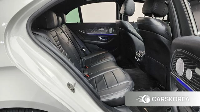 Mercedes-Benz E-Class W213 2020 Белый из Кореи, фото 2