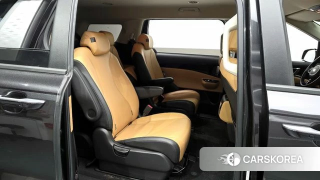 Kia Carnival 4th generation 2021 Серый из Кореи, фото 2