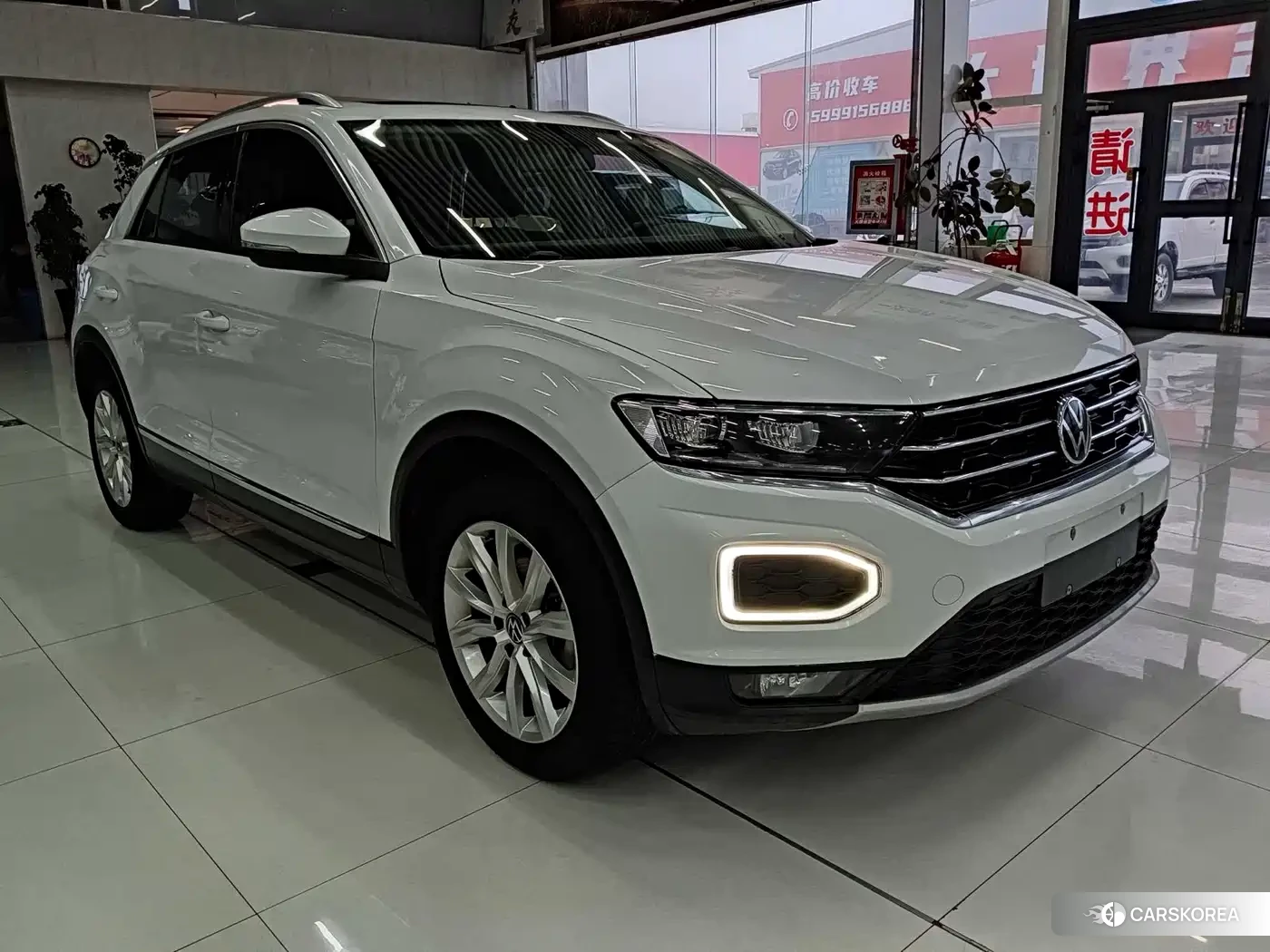 Volkswagen T-ROC exploring Songs 2023 Белый из Китая, фото 2