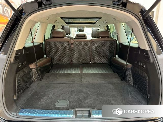 Mercedes-Benz GLS 2023 Черный из Китая, фото 2