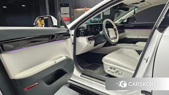 Hyundai Grandeur Hybrid (GN7) 2023 Белый из Кореи, фото 2