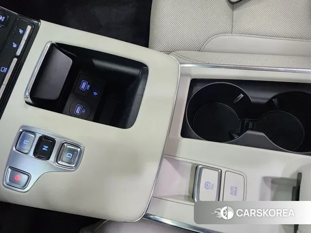 Hyundai The New Grandeur IG Hybrid 2022 Белый из Кореи, фото 2