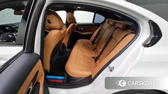 BMW 3 Series (G20) 2022 Белый из Кореи, фото 2