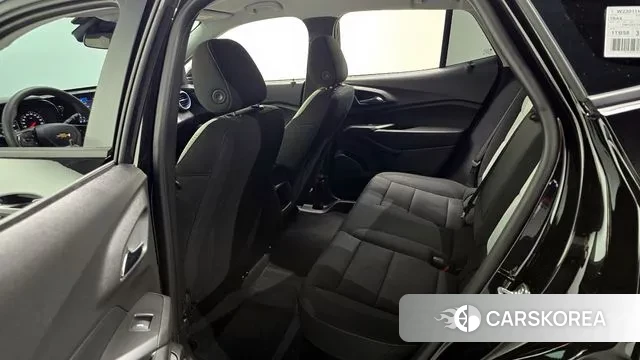 Chevrolet (GM Daewoo) Trax Crossover 2025 Черный из Кореи, фото 2