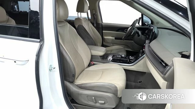 Kia Carnival 4th generation 2022 Белый из Кореи, фото 2