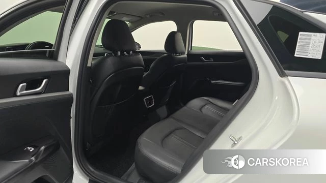 Kia K5 3rd generation 2022 Белый из Кореи, фото 2
