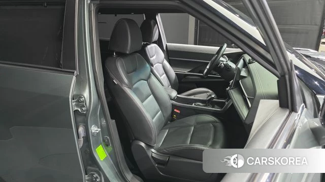 Ssangyong Torres 2022 Зеленый из Кореи, фото 2