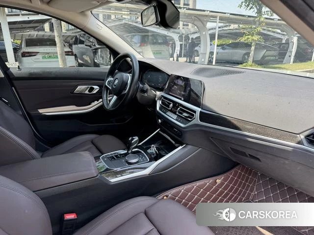 BMW 3 series 2021 Белый из Китая, фото 2
