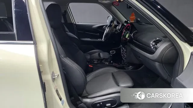 Mini Cooper Clubman 2019 Жемчужный цвет из Кореи, фото 2