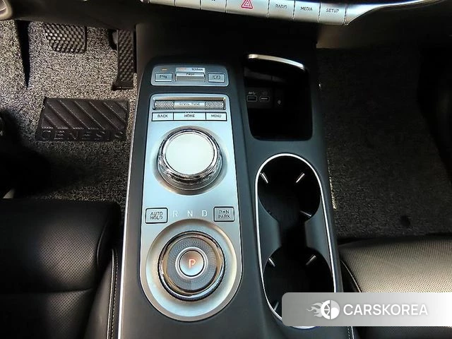 Genesis Electrified GV70 2022 Черный из Кореи, фото 2