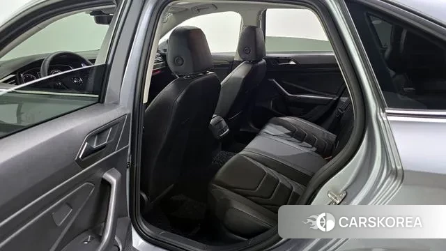 Volkswagen 7th Generation of Jetta 2020 Серебряный из Кореи, фото 2