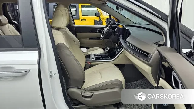 Kia Carnival 4th generation 2020 Белый из Кореи, фото 2