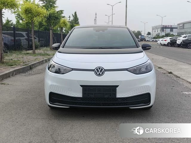 Volkswagen ID.3 2023 Белый из Китая, фото 2