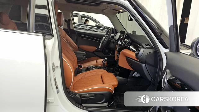 Mini Cooper S 2024 Белый из Кореи, фото 2
