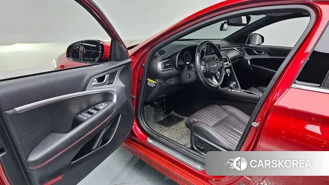 Genesis G70 2019 Красный из Кореи, фото 2