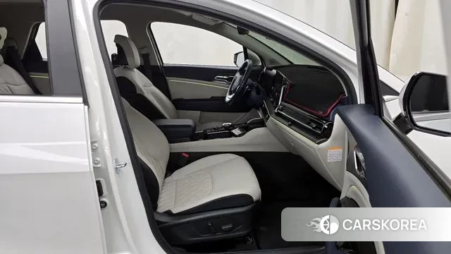 Kia Sportage 5th Generation Hybrid 2022 Белый из Кореи, фото 2