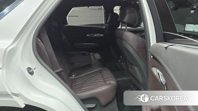 Genesis GV70 2021 Белый из Кореи, фото 2