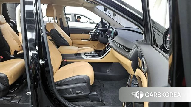 Kia Carnival 4th generation 2022 Черный из Кореи, фото 2