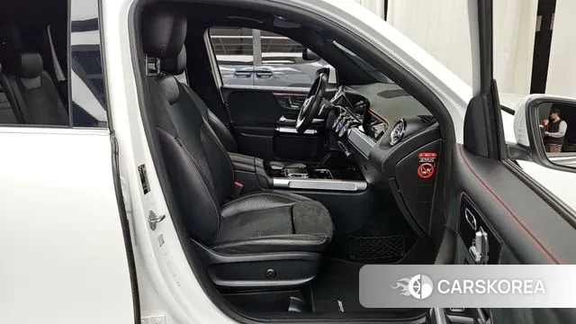 Mercedes-Benz GLB-Class X247 2020 Белый из Кореи, фото 2