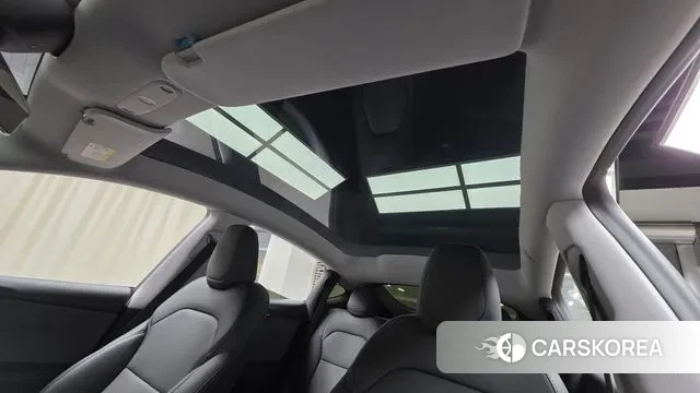 Tesla Model Y 2025 Серый из Кореи, фото 2