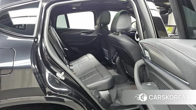 BMW X4 (G02) 2024 Черный из Кореи, фото 2