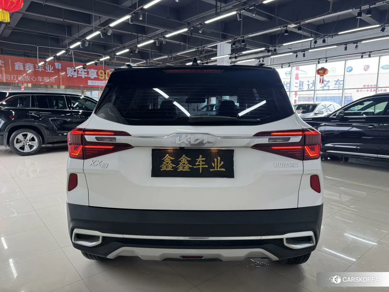 Kia KX3 2021 Белый из Китая, фото 2
