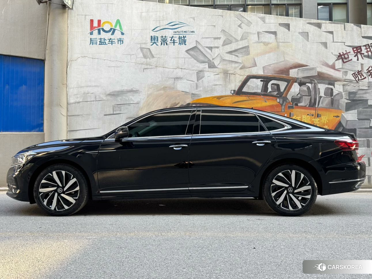 Volkswagen Passat 2022 Черный из Китая, фото 2