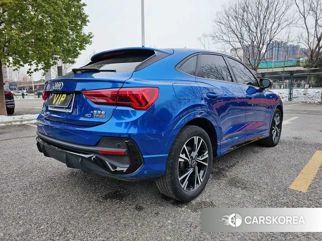 Audi Q3 Sportback 2022 Синий из Китая, фото 2