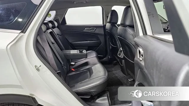 Kia Sportage 5th Generation 2021 Белый из Кореи, фото 2