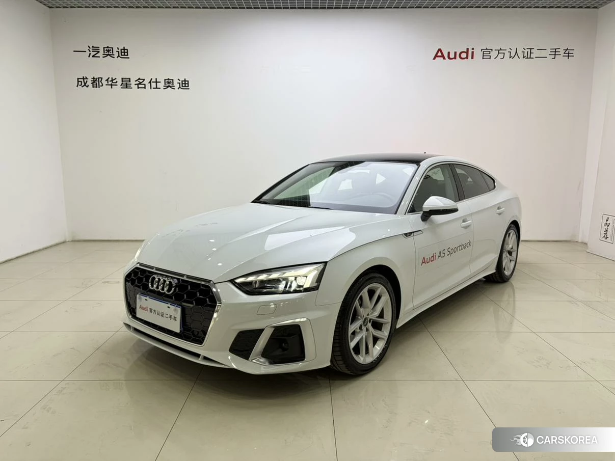 Audi A5 2023 Белый из Китая, фото 2