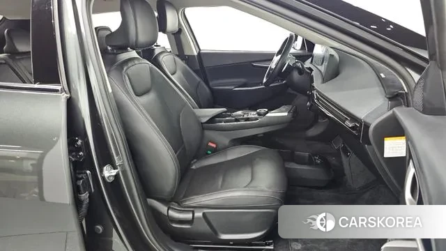 Kia EV6 2022 Серый из Кореи, фото 2