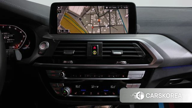 BMW X3 (G01) 2021 Белый из Кореи, фото 2